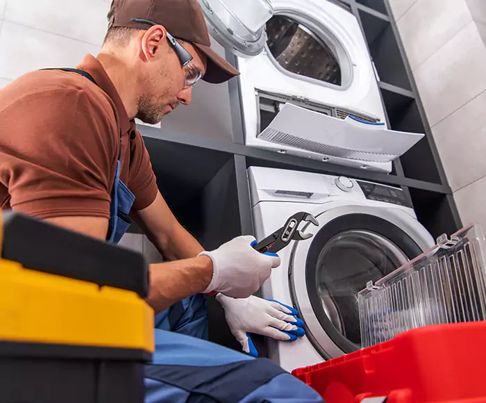 Trusted Commercial Dryer Repair Company: Your Commercial Dryer Technician in Chelsea, MA