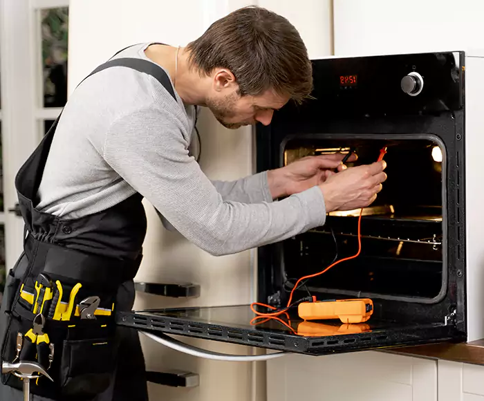 Rapid Response: Chelsea Appliance Pro Emergency Appliance Repair Team in Chelsea, MA